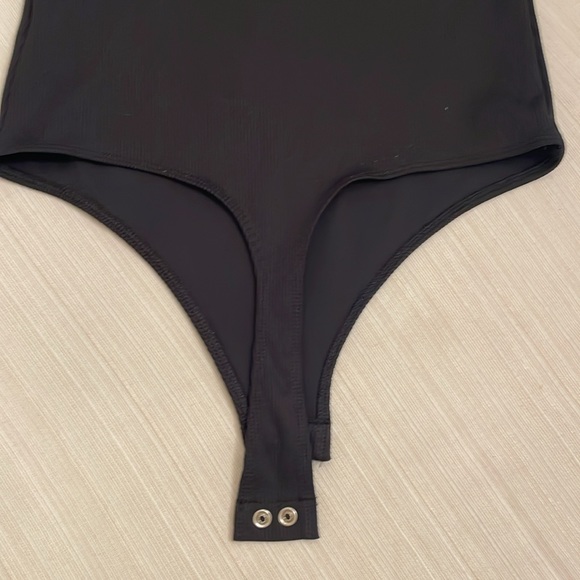 Express Body Contour High Compression Double V-Neck Bodysuit size small - Picture 4 of 7